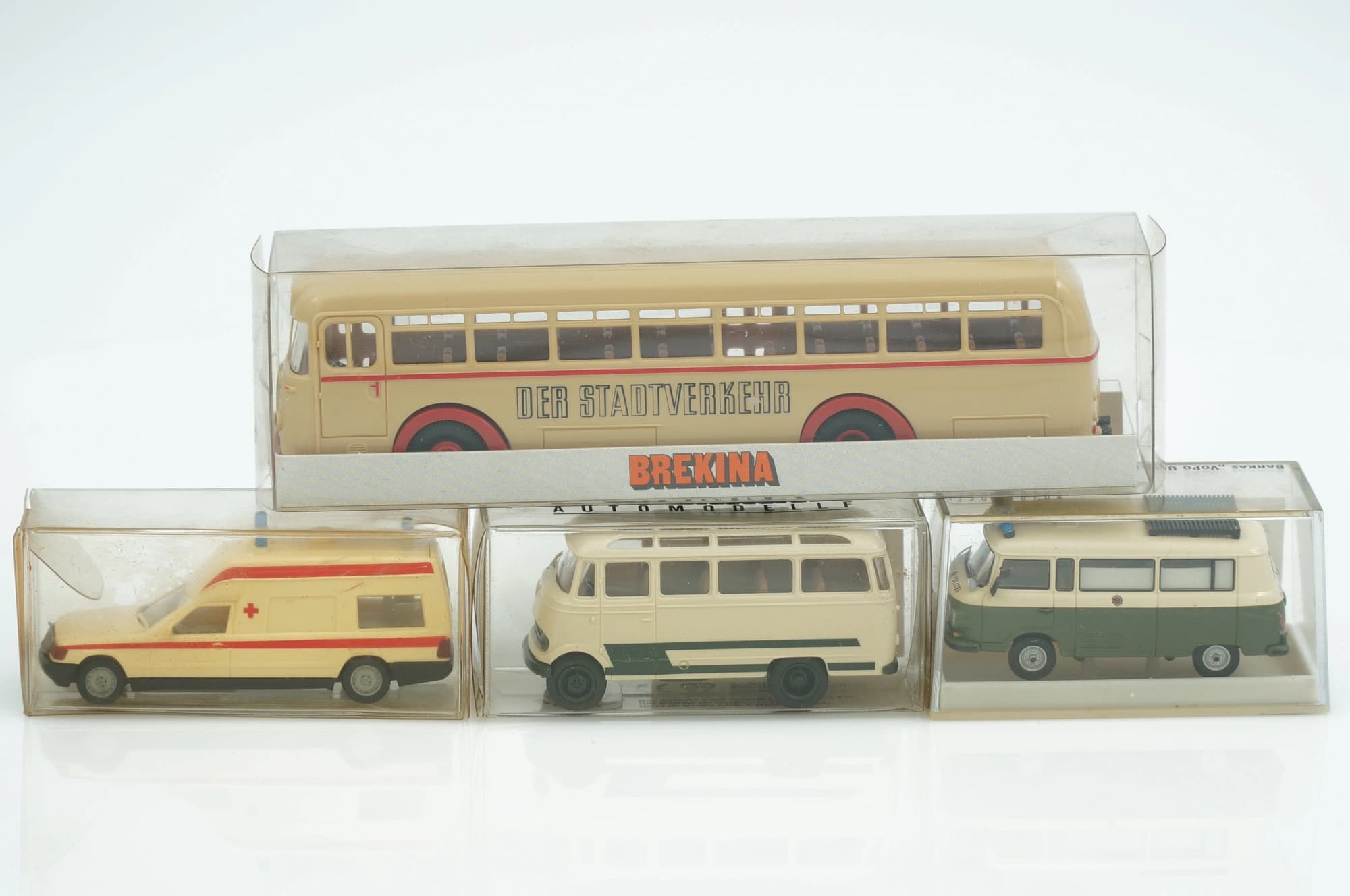 BREKINA WIKING Krankenwagen Barkas B 1000 Volkspolizei Büssing 6500 1:87