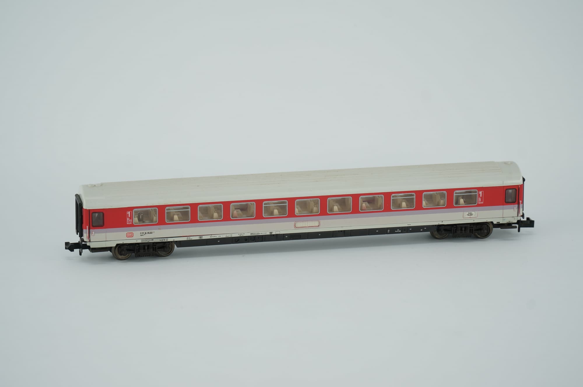 Fleischmann N 8117 IC-Großraumwagen Apmz 121.2 DB Ep.IV Standard-N 1:160
