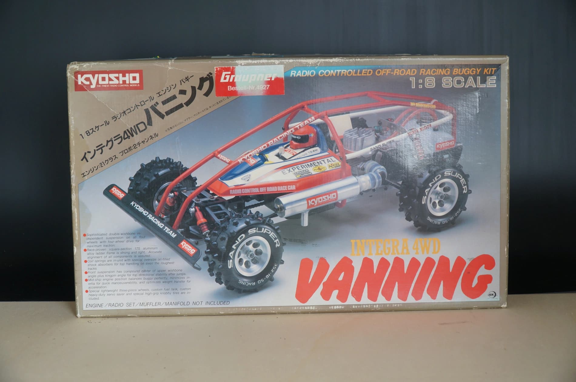 Kyosho 4984 Land Jump Vanning Integra 4WD 1:8