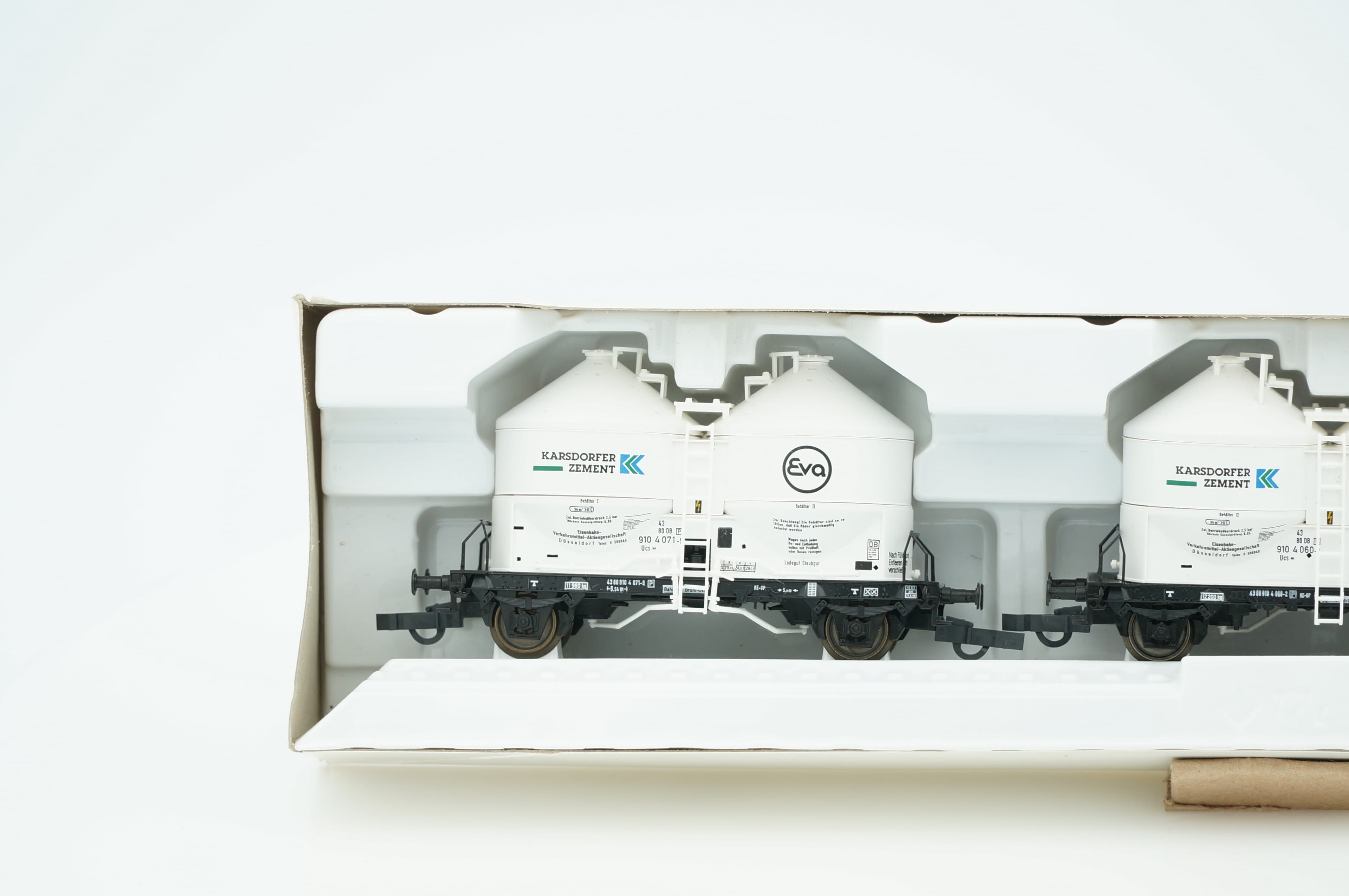 Roco 44055 3-tlg Silowagen-Set Eva Karsdorfer Zement Epoche IV DB H0