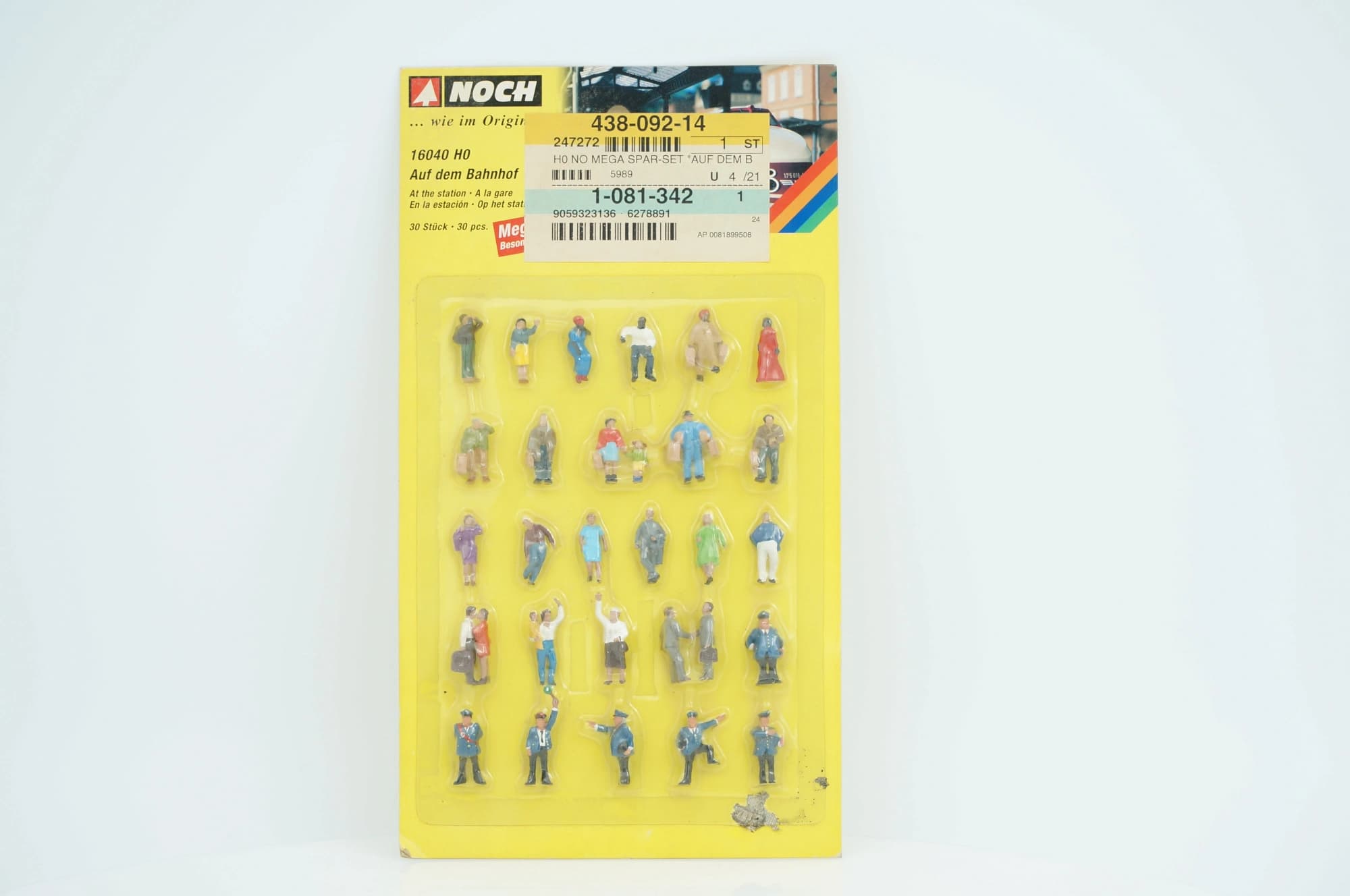 Noch 16040 Auf dem Bahnhof 30 Figuren H0 1:87