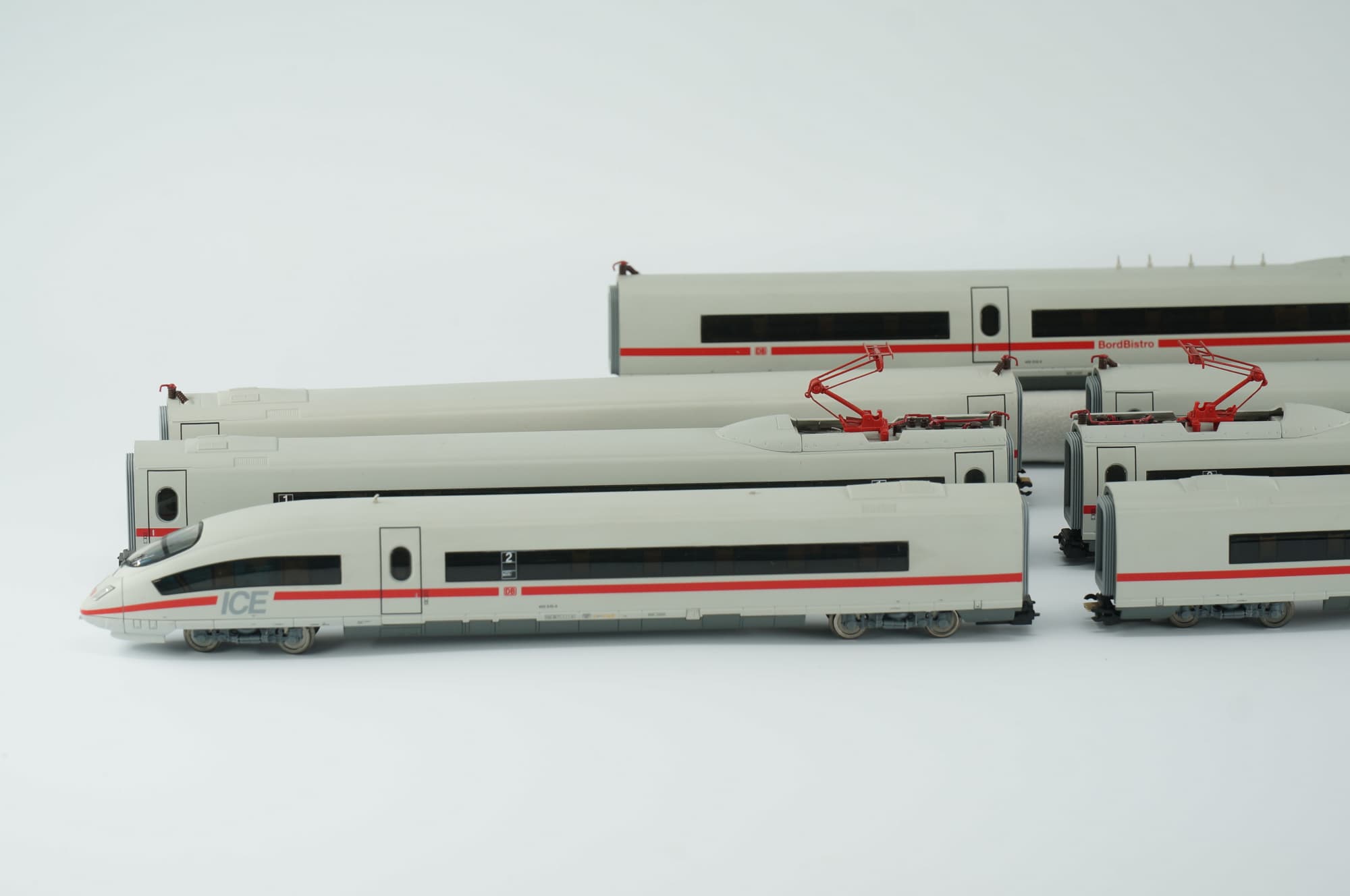 Piko TT 47005 Digital ICE 3 Triebzug BR 403 DB AG 8-teilig Epoche V Hochgeschwindigkeitszug weiß