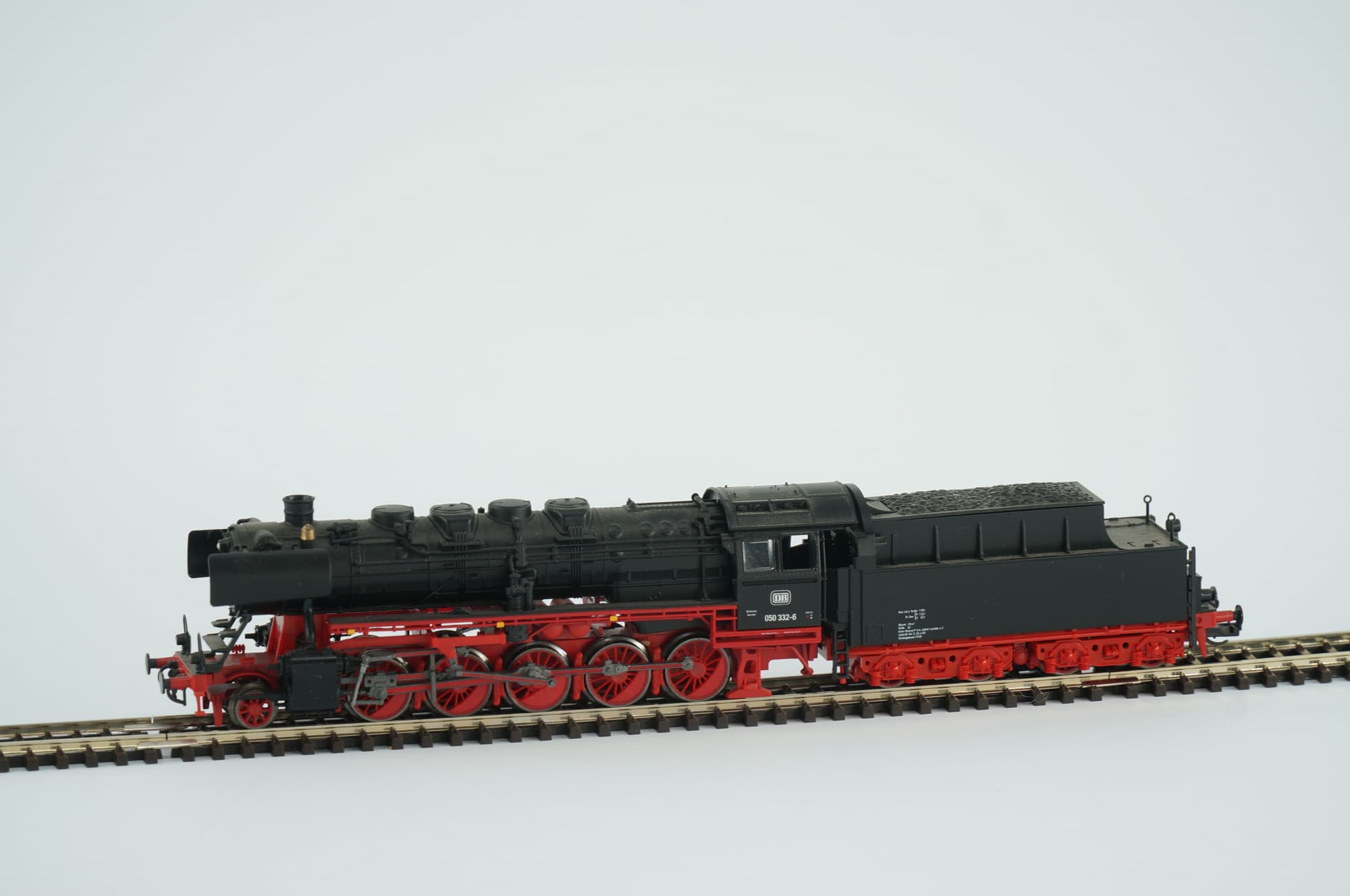 Tillig TT 02295 DB BR 050 332-6 Schwarz Rot Epoche IV Schlepptender-Dampflokomotive Digital