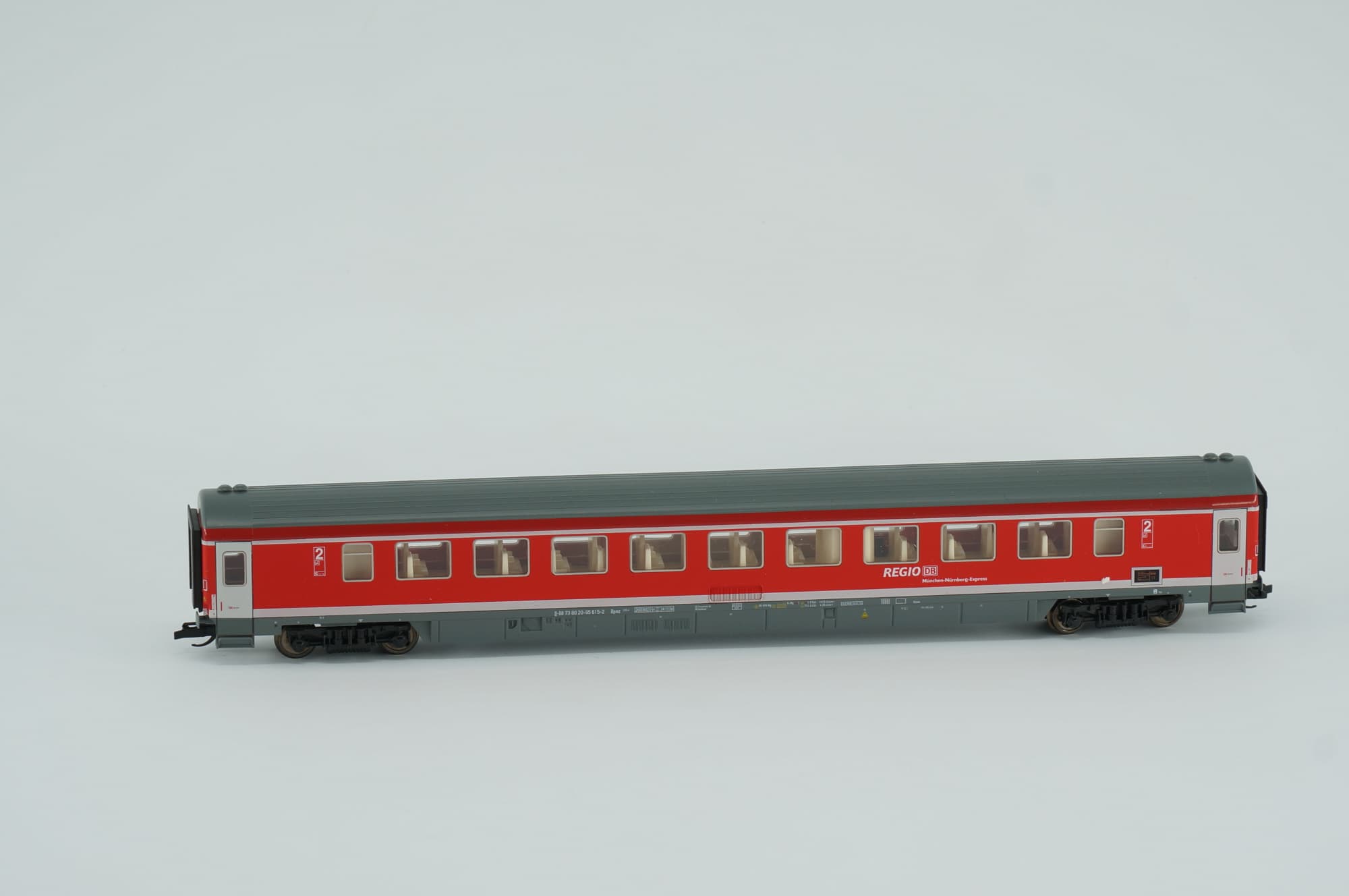 Tillig TT DB AG München-Nürnberg-Express Reisezugwagen 2. Klasse verkehrsrot Personenwagen V-VI Bimz