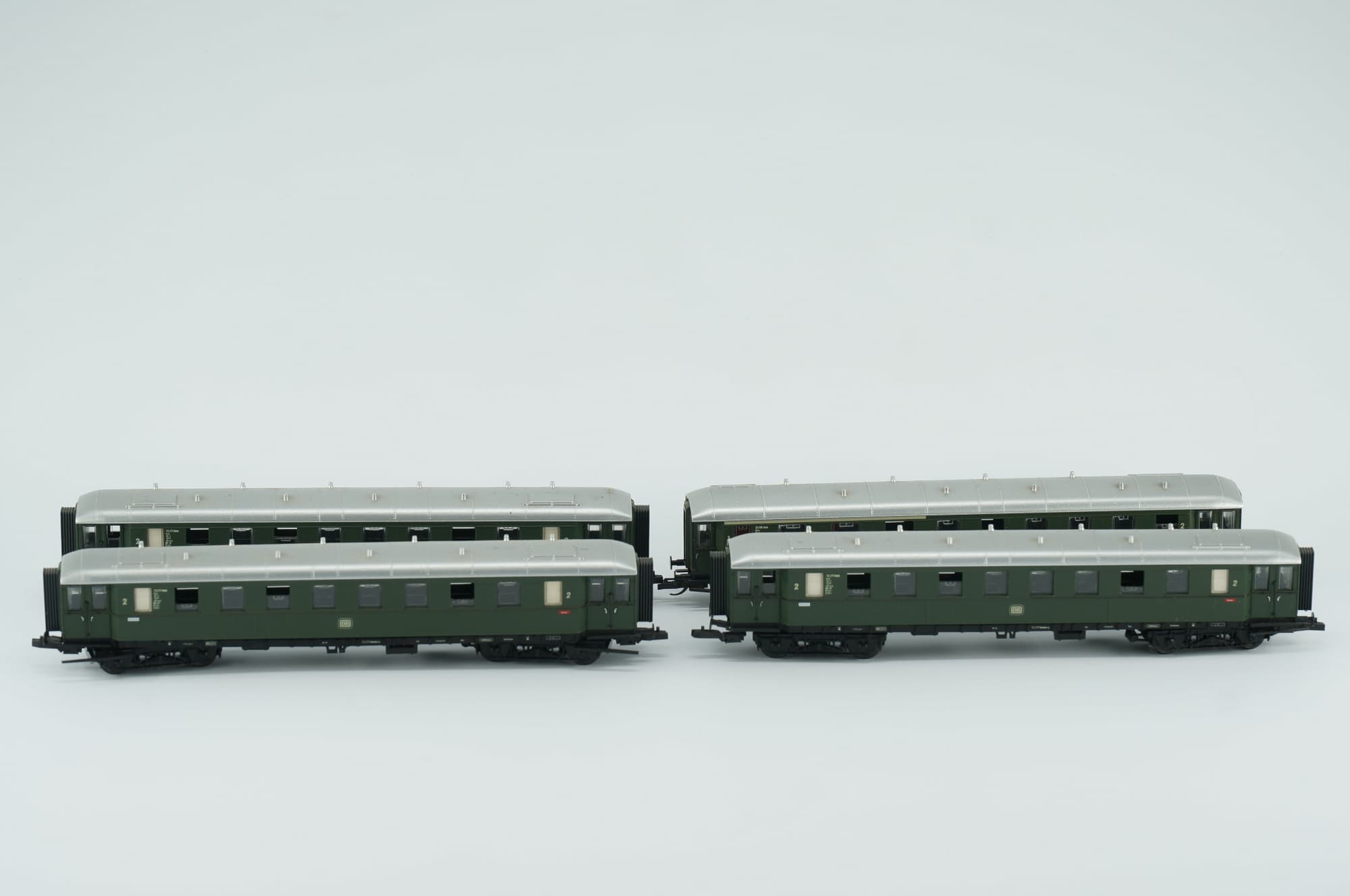 Tillig TT DB Eilzugwagen-Set 4-teilig Epoche III Personenwagen chromoxidgrün Einheitsbauart 4-achser