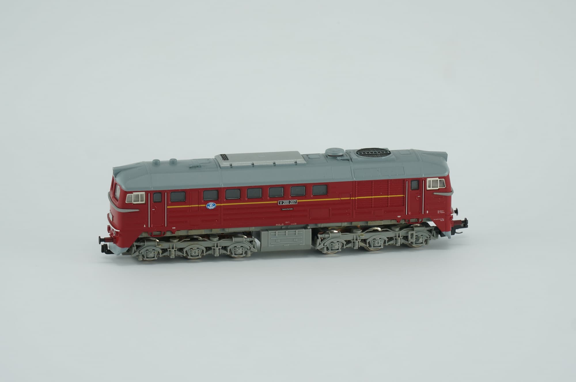 Tillig TT Diesellokomotive BR 200 207 Taigatrommel DR Epoche IV rot-grau digitalisiert DEFEKT