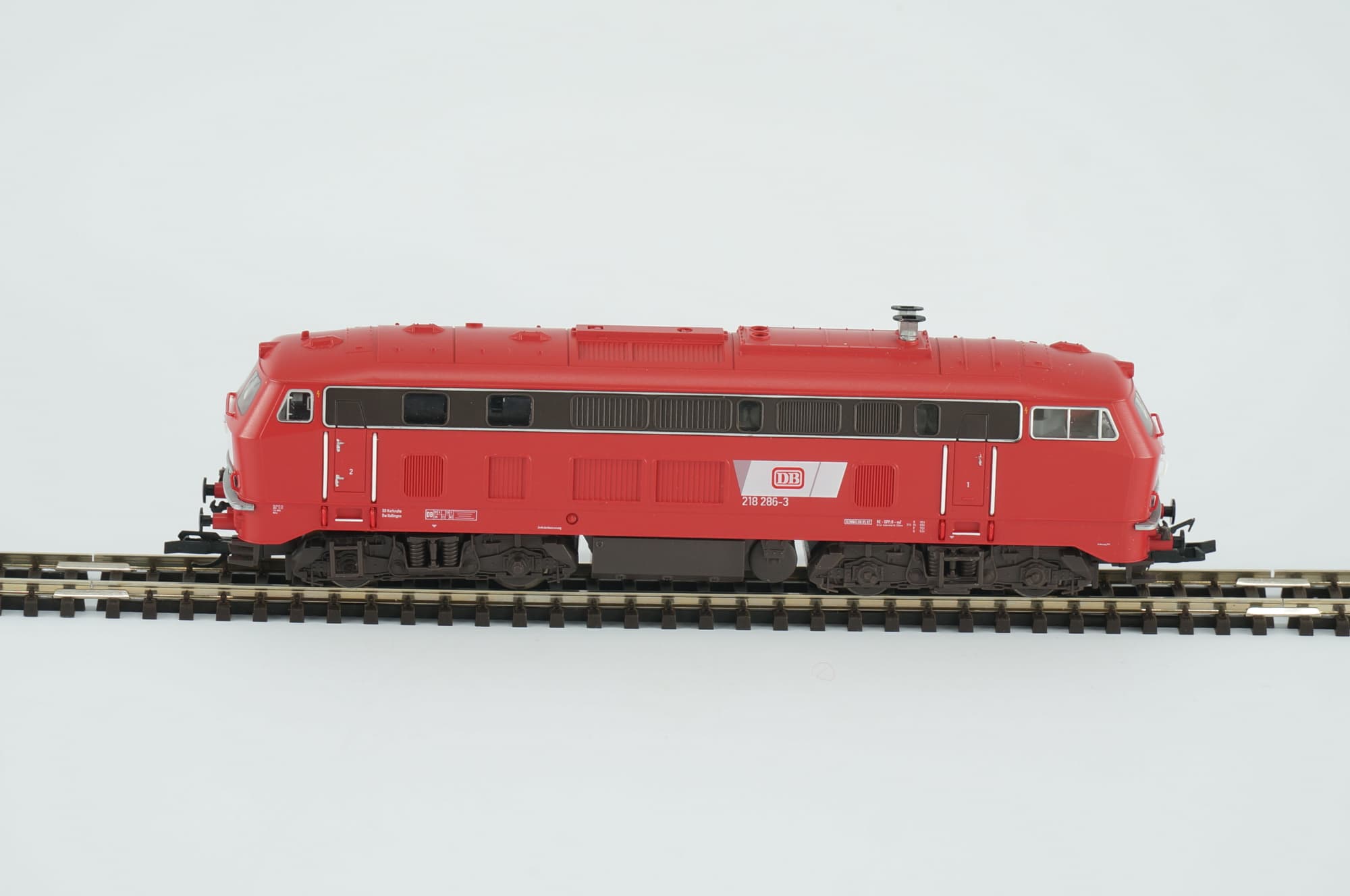 Tillig TT Diesellokomotive BR 218 286-3 DB AG Epoche V verkehrsrot