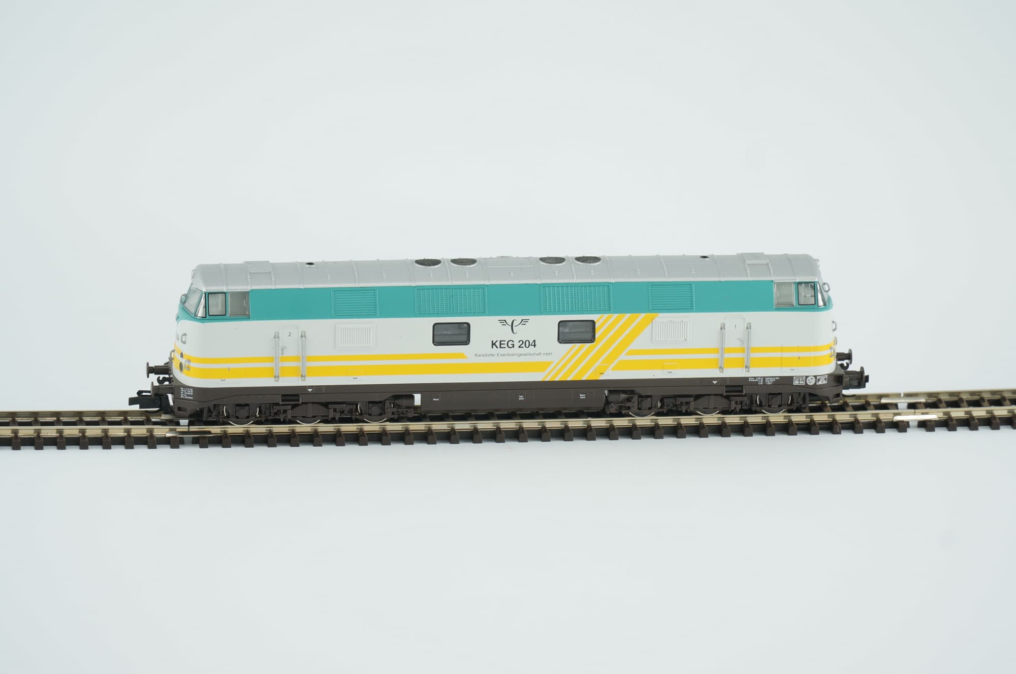 Tillig TT KEG digital Diesellokomotive KEG 204 Epoche V Karsdorfer Eisenbahngesellschaft NEM