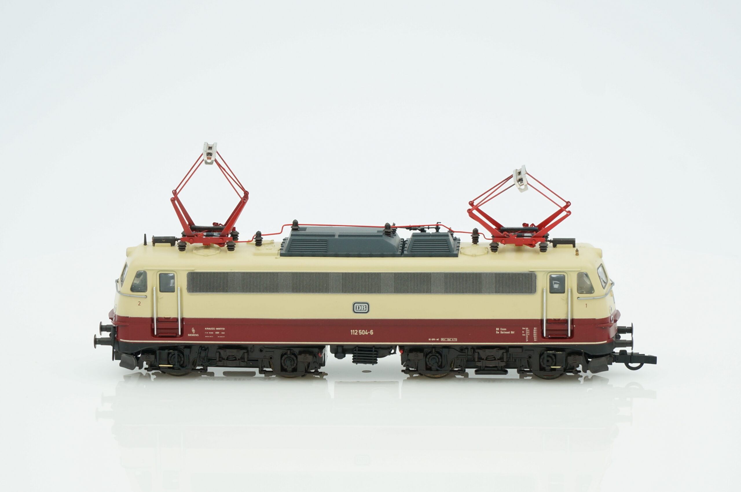 modelleisenbahn-roco-04138s-e-lokomotive-br112-h0-3 Roco 04138S E-Lokomotive BR 112 504-6 NEM Epoche IV H0 1:87 – Bild 1