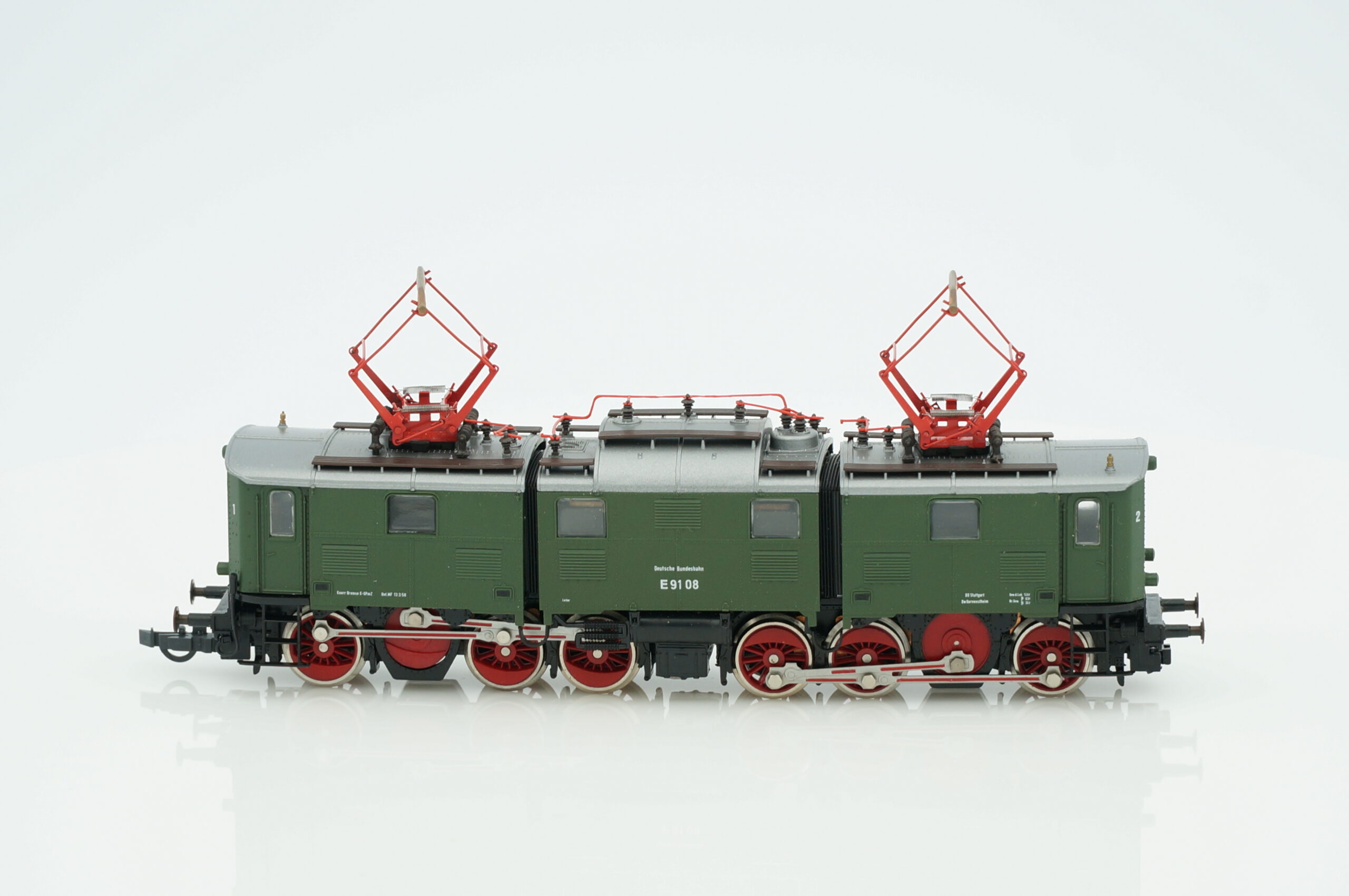 Roco 04139S E-Lokomotive BR E91 08 NEM Epoche III H0 1:87